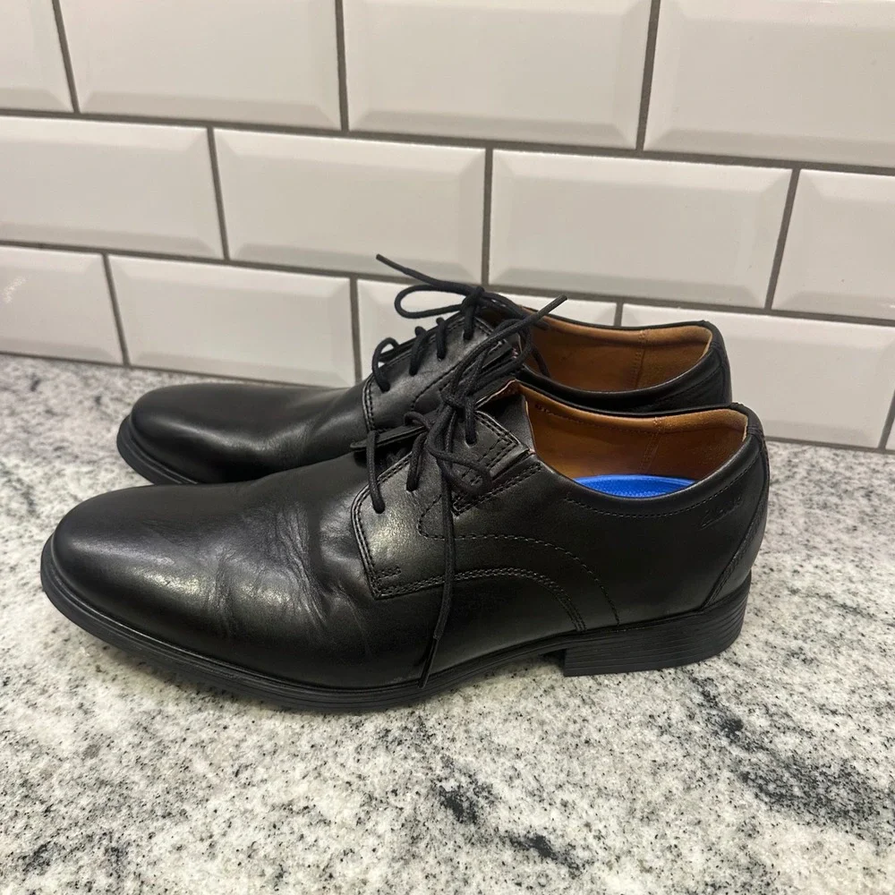 Clarks Mens 9.5 Dress Shoes Black Leather Derby Extreme Comfort Professional